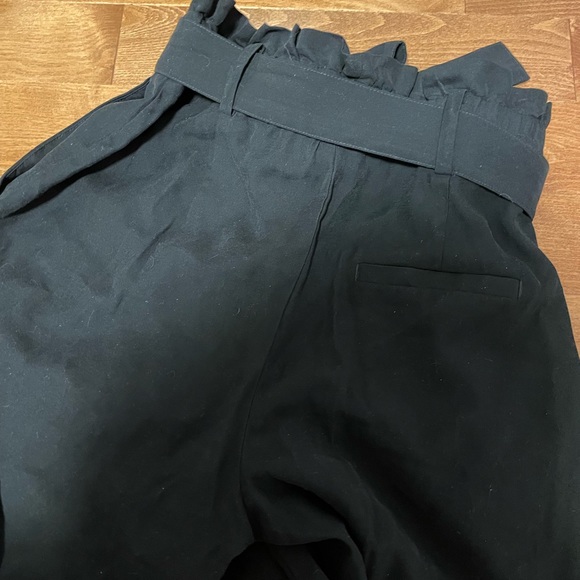 Zara paper bag pants with ribbon tie - Picture 4 of 4